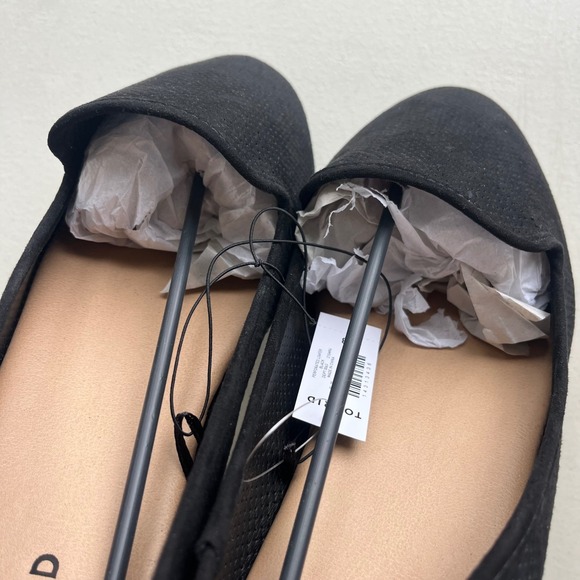 Torrid Women 13WW Black Perforated Slip On Loafer Flats 14313422 Chic Career New - Picture 7 of 12